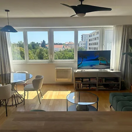 Apartman Avantgarde 5 Min Walk Beach&old Town Zára